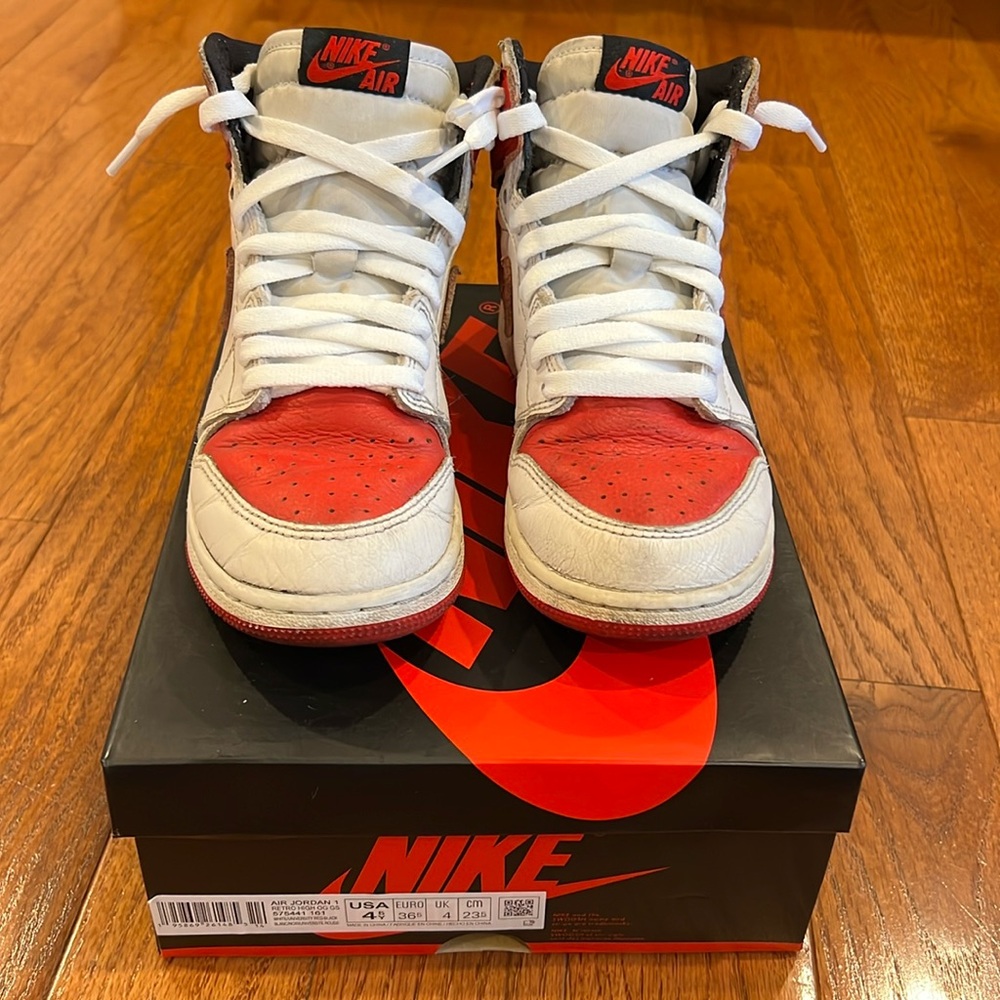 Used 4.5Y Jordan 1 retro high OG white/university red/ black